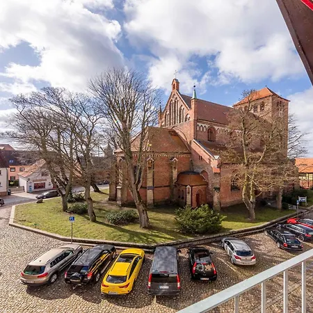 Apartment An Der Georgenkirche Waren (Mueritz)